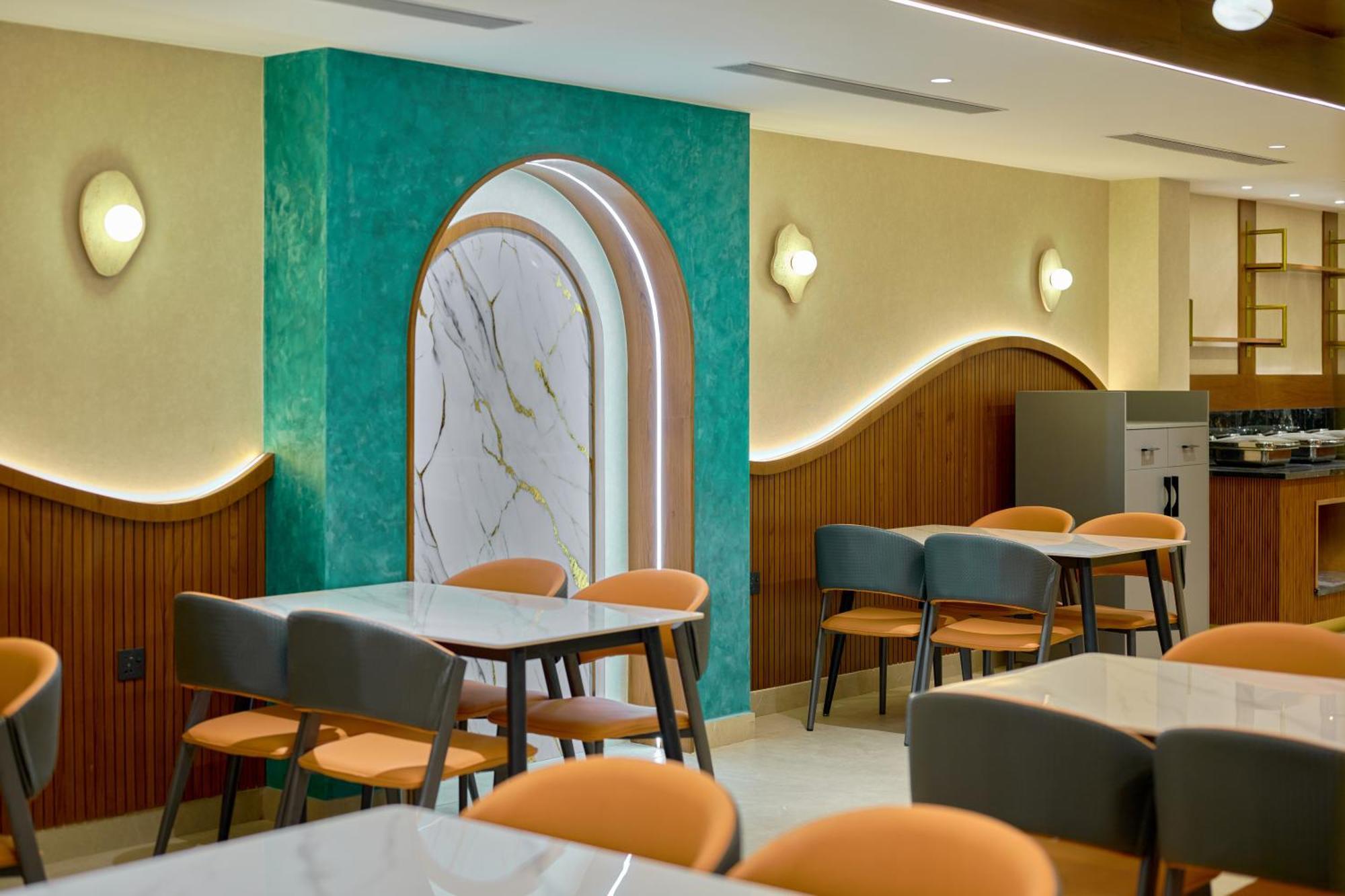 Kowju Airport Hotel Calicut Kondotty Esterno foto