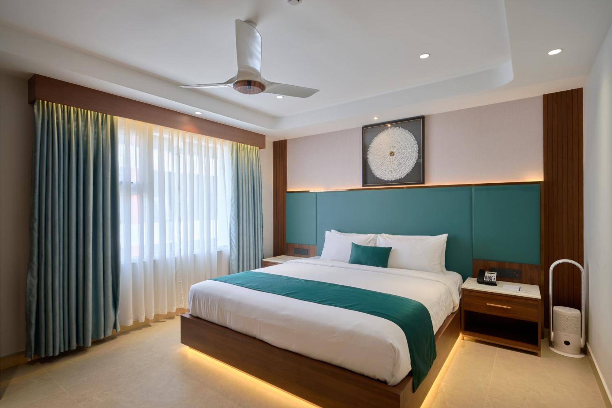 Kowju Airport Hotel Calicut Kondotty Esterno foto