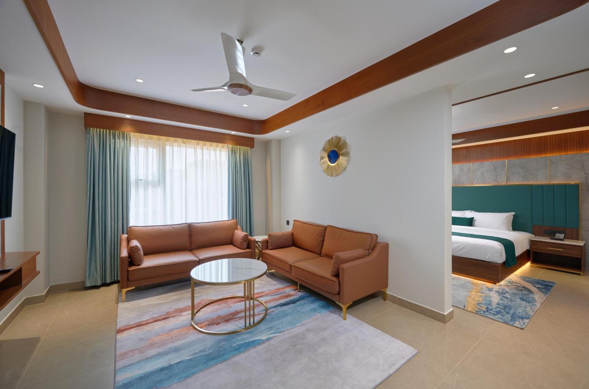 Kowju Airport Hotel Calicut Kondotty Esterno foto