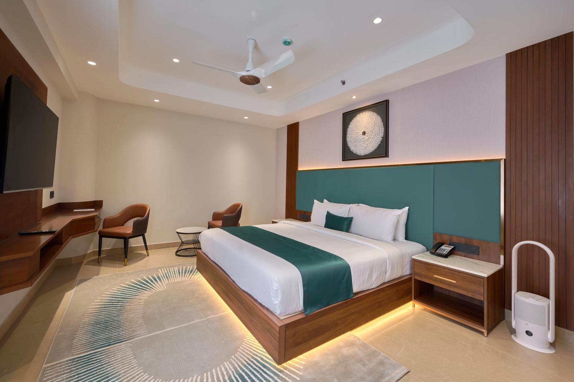 Kowju Airport Hotel Calicut Kondotty Esterno foto